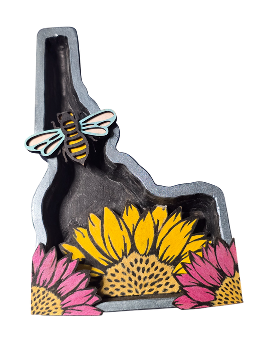 Idaho Layered Sunflower Decor