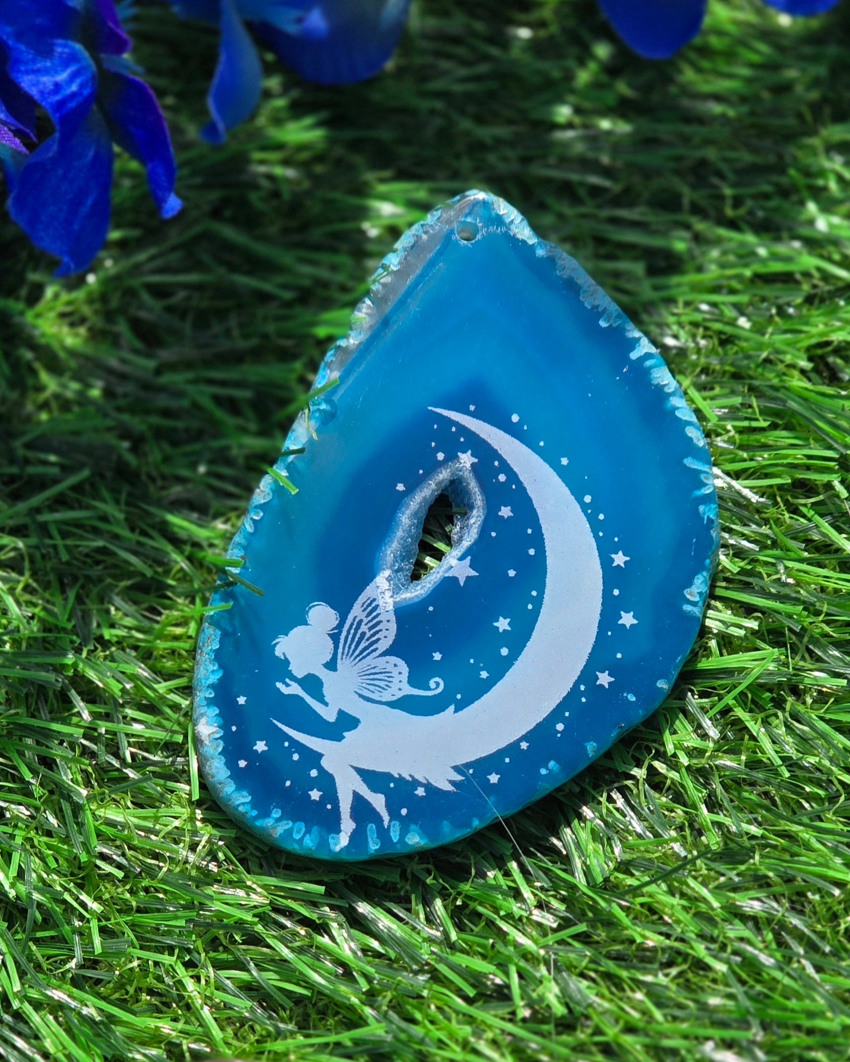 Engraved Agate Slices