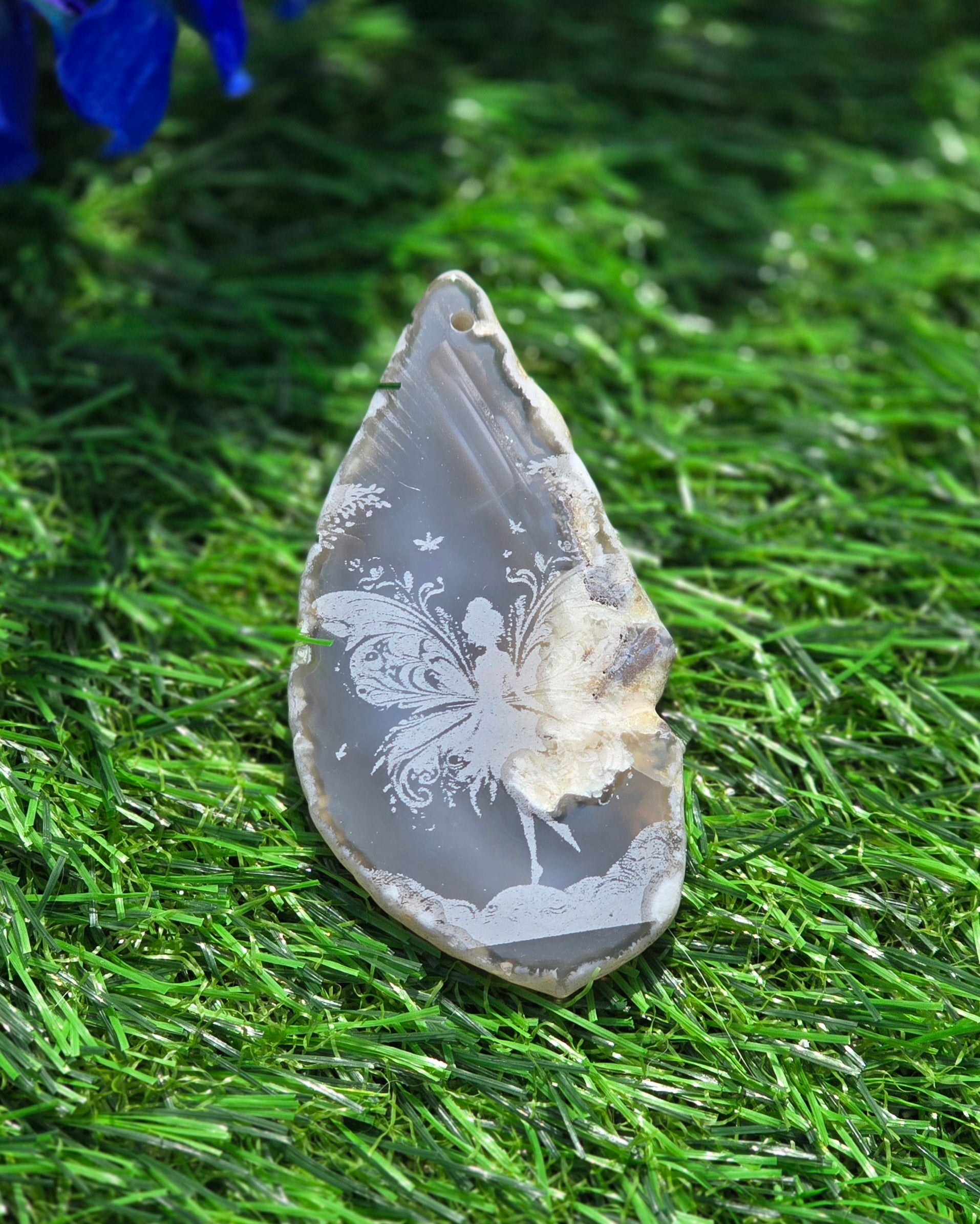 Engraved Agate Slices