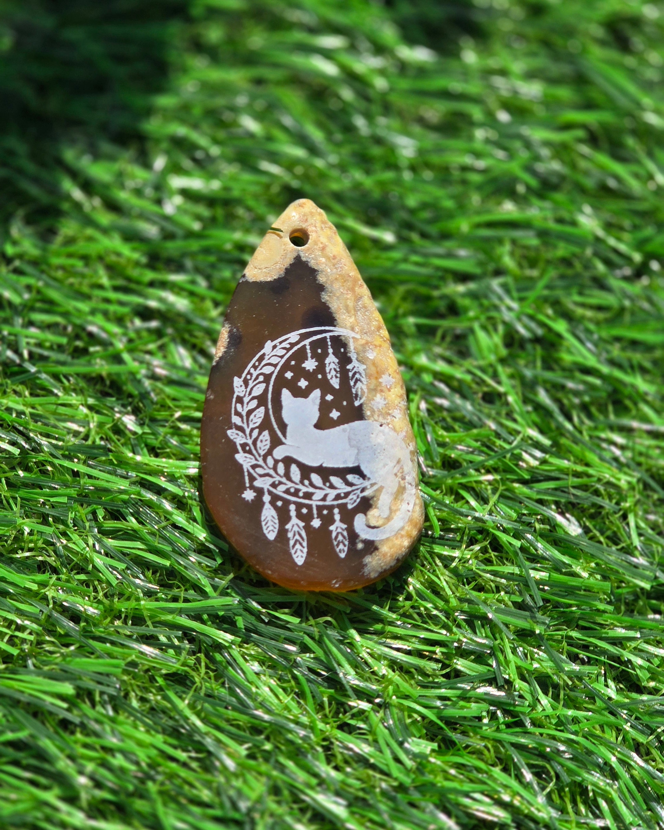 Engraved Agate Slices