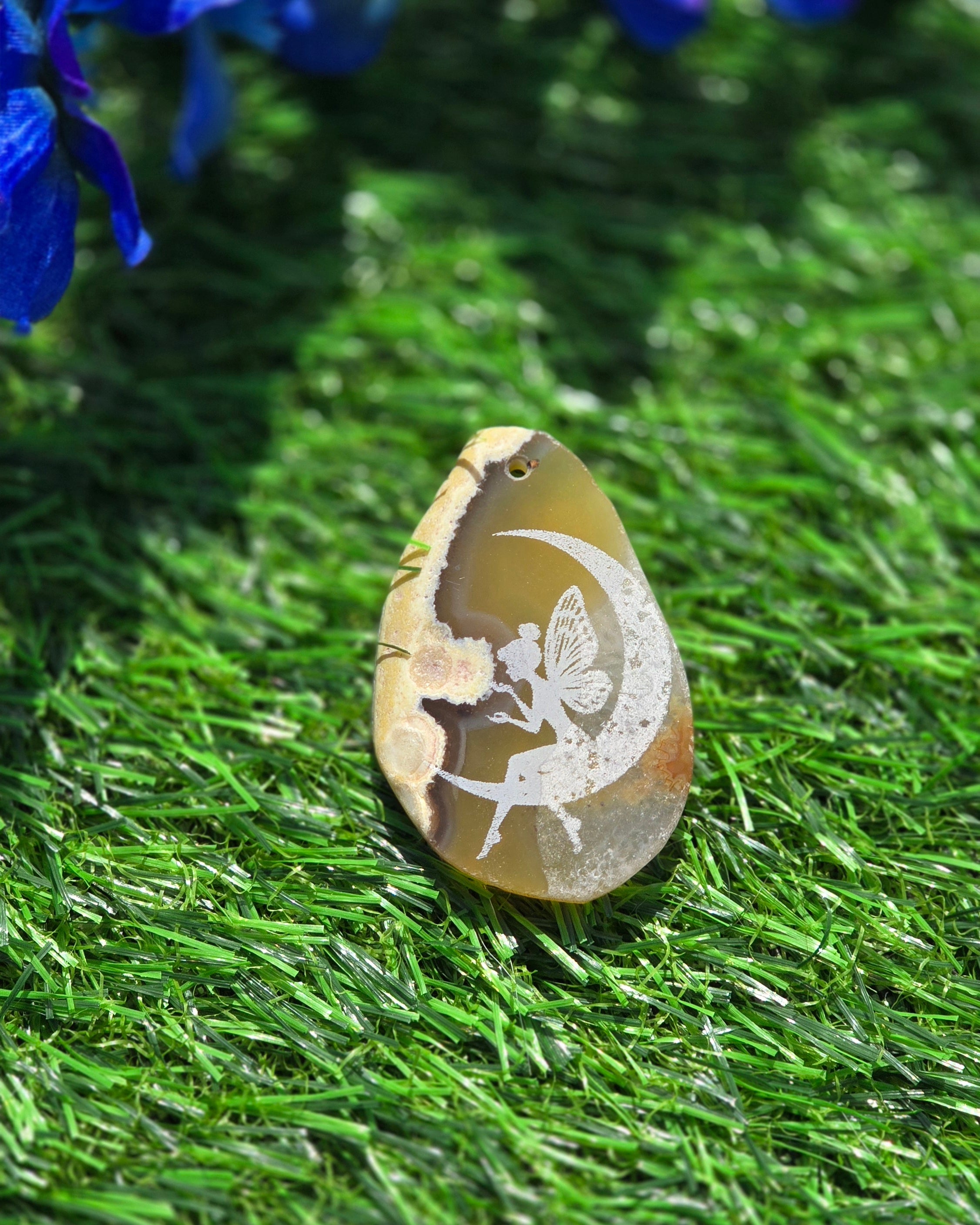 Engraved Agate Slices