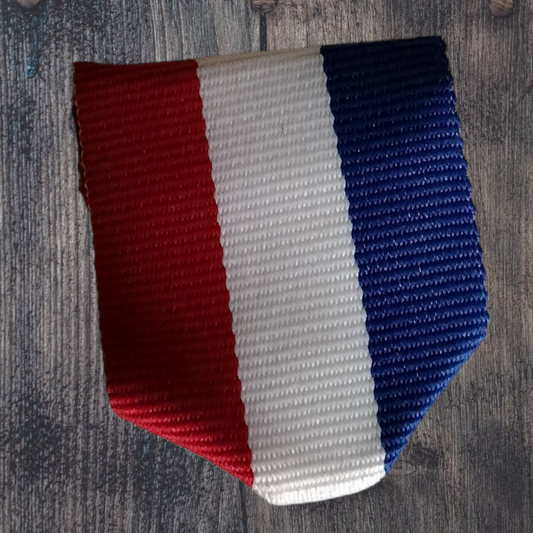 Medal drape pin