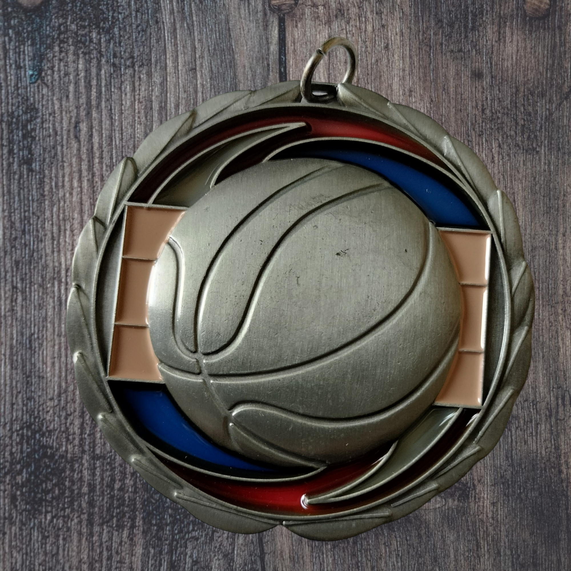 Basketball medal with resin