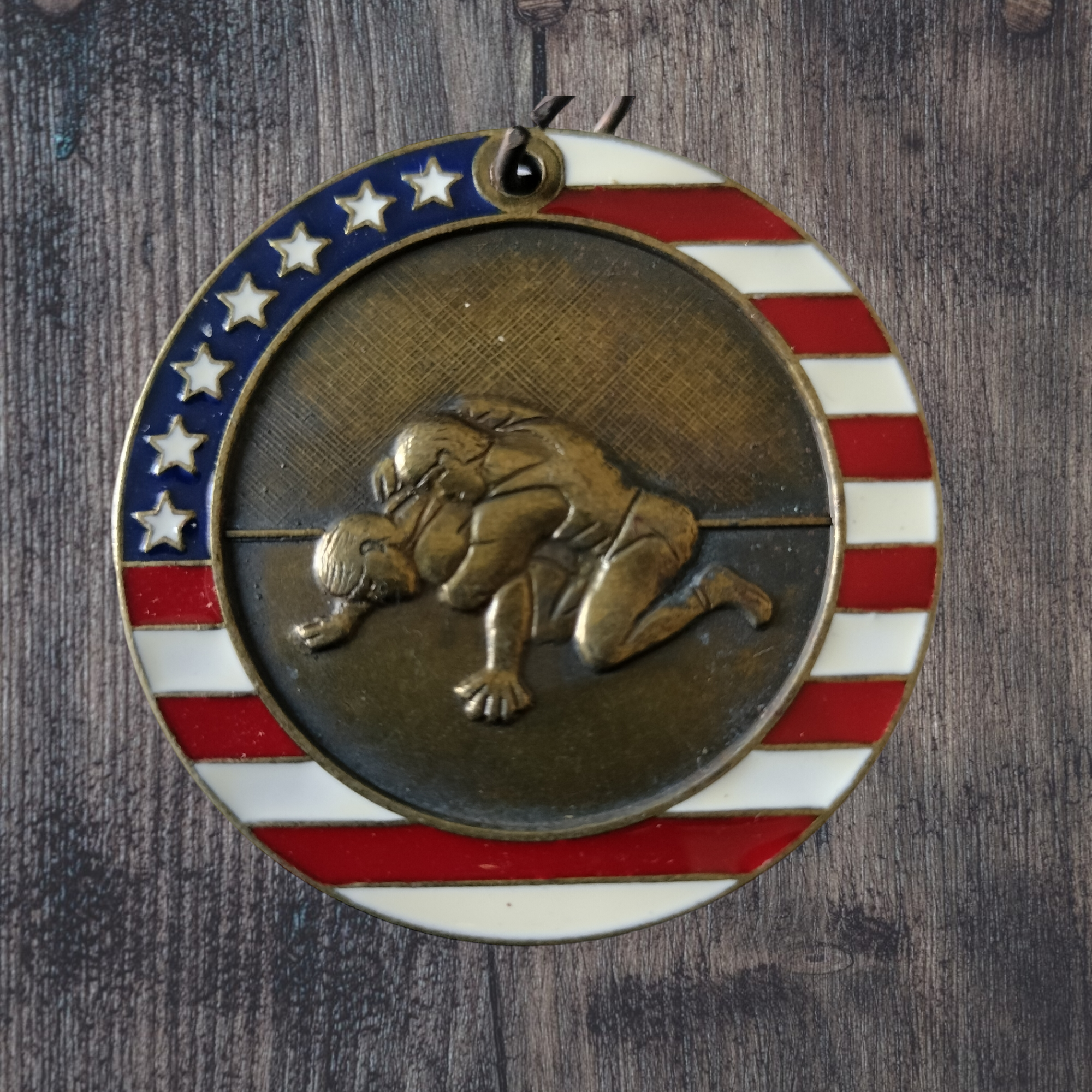Wrestling medal flag border
